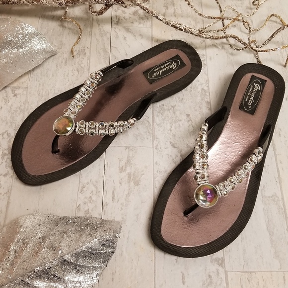Grandco size 9 brown sandals with gems